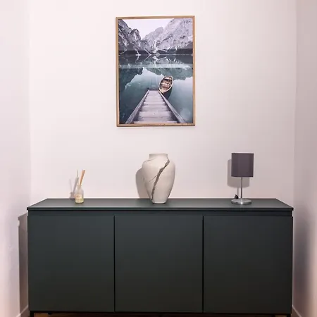 Design Suite! Familie - Kueche - Zentral דירה *